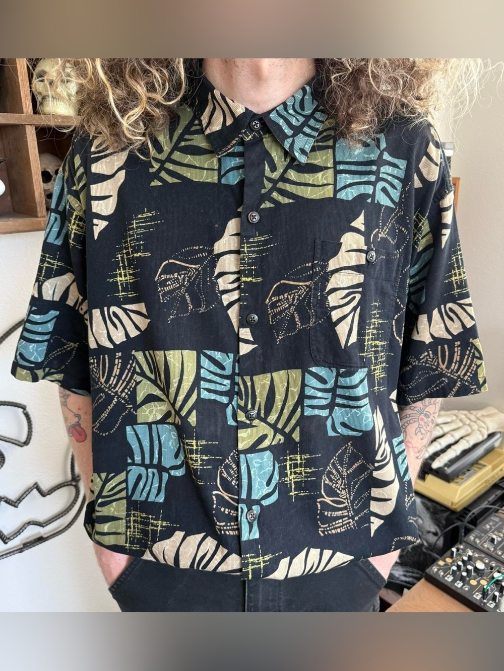 Vintage 90s Black Blockprint Palm Leaf AOP Hawaiian ~ Size XXL